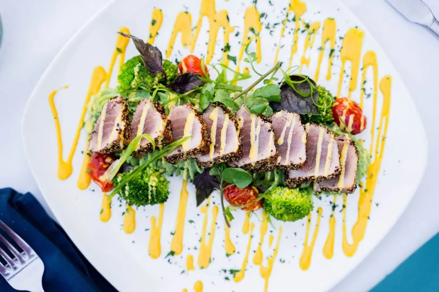 Black pepper seared tuna plated at Castaways Barbados